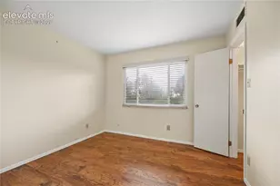 2927 Mesa Rd, Colorado Springs, CO 80904 - Photo 17