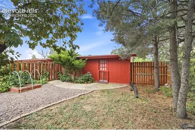 1406 Iowa Avenue, Colorado Springs, CO 80909 - Photo 39