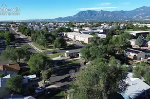 817 Don Juan Ct, Colorado Springs, CO 80909 - Photo 3