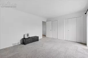 724-726 Pioneer Ln, Colorado Springs, CO 80904 - Photo 19