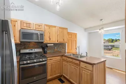 3117 Moonbeam Circle, Colorado Springs, CO 80916 - Photo 11