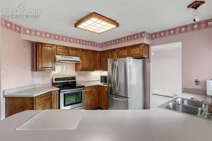 4250 Midlothian Ct, Colorado Springs, CO 80909 - Photo 17