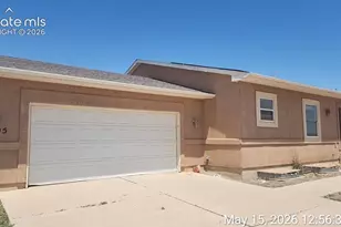 1695 E Buffalo Ln, Pueblo, CO 81007 - Photo 1