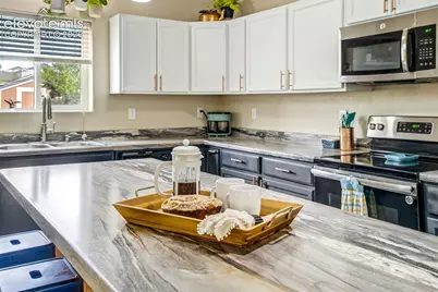 7660 Dry Willow Way, Colorado Springs, CO 80908 - Photo 17