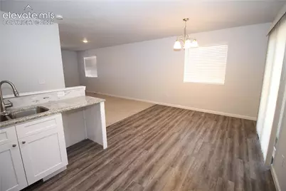 943 E Moreno Avenue, Colorado Springs, CO 80903 - Photo 11