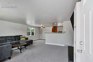 1515 McArthur Ave, Colorado Springs, CO 80909 - Photo 5