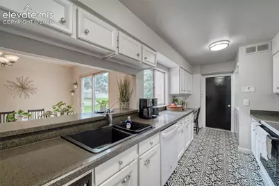 3330 Templeton Gap Road #31, Colorado Springs, CO 80907 - Photo 15