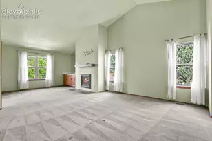6120 Moorfield Ave, Colorado Springs, CO 80919 - Photo 25