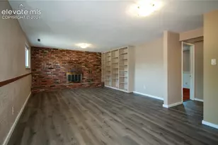 2226 Glenwood Cir, Colorado Springs, CO 80909 - Photo 27