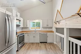 6065 Pemberton Way, Colorado Springs, CO 80919 - Photo 13