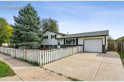 670 Calle Entrada Na, Fountain, CO 80817 - Photo 3