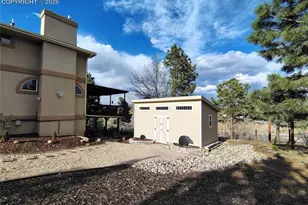 810 Broadview Pl, Colorado Springs, CO 80904 - Photo 27