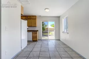 3025 Grandview St, Colorado Springs, CO 80907 - Photo 11