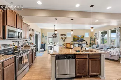6726 Lucky Star Lane, Colorado Springs, CO 80923 - Photo 9
