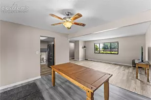 22 Heatherwood Ln, Pueblo, CO 81008 - Photo 9