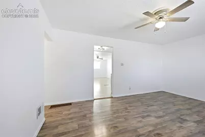 2537 Ontario Street, Pueblo, CO 81004 - Photo 9