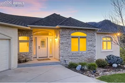 2285 Angelbluff Court, Colorado Springs, CO 80919 - Photo 3