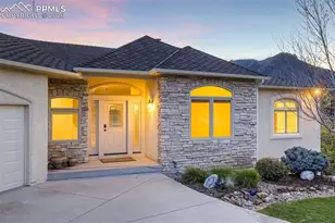 2285 Angelbluff Ct, Colorado Springs, CO 80919 - Photo 3