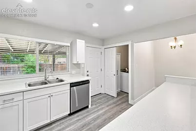 3106 N Institute Street, Colorado Springs, CO 80907 - Photo 17