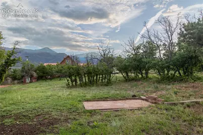 130 N 34th Street, Colorado Springs, CO 80904 - Photo 5