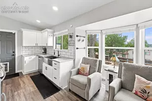 2555 Roundtop Dr, Colorado Springs, CO 80918 - Photo 9