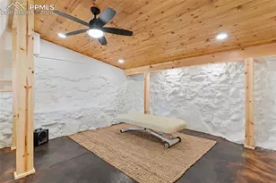 1532 W Cheyenne Rd, Colorado Springs, CO 80906 - Photo 29