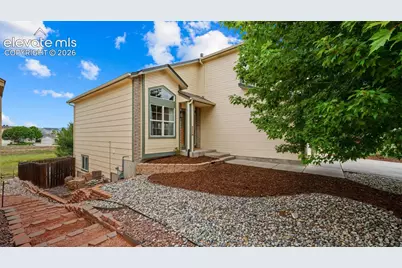 3882 Pronghorn Meadows Circle, Colorado Springs, CO 80922 - Photo 3