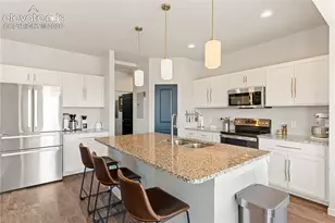 981 E Blackstone Dr, Pueblo West, CO 81007 - Photo 13