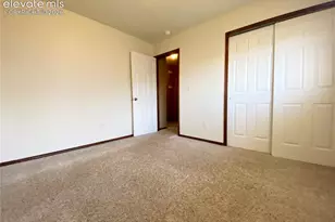 335 Trapper Ln, Fountain, CO 80817 - Photo 7