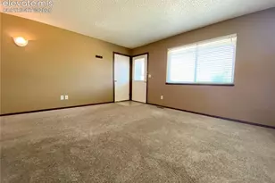 335 Trapper Ln, Fountain, CO 80817 - Photo 3
