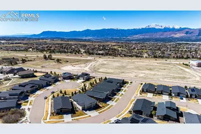 10409 Marshall Mesa Court, Colorado Springs, CO 80924 - Photo 43