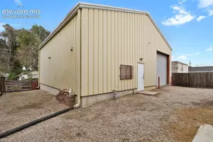 2614 Gunnison St, Colorado Springs, CO 80909 - Photo 3