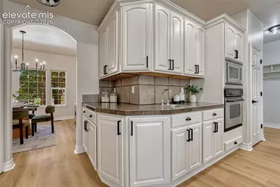 18110 Bakers Farm Road, Colorado Springs, CO 80908 - Photo 21