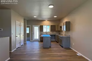 5217 Gannet Ln, Pueblo, CO 81008 - Photo 3