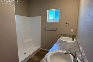5217 Gannet Ln, Pueblo, CO 81008 - Photo 13