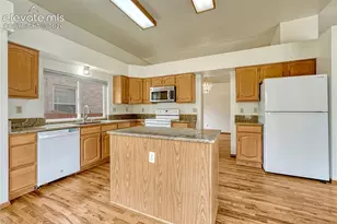 8918 Estebury Cir, Colorado Springs, CO 80920 - Photo 13