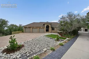 110 Sunbird Cliffs Ln, Colorado Springs, CO 80919 - Photo 9