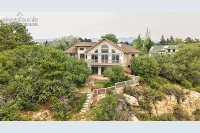 110 Sunbird Cliffs Lane, Colorado Springs, CO 80919 - Photo 3