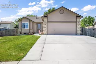 1643 S Canoe Creek Dr, Colorado Springs, CO 80906 - Photo 1