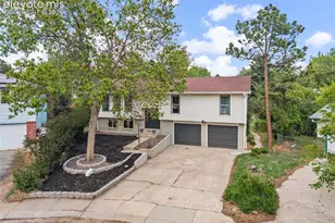 4821 Ranch Dr, Colorado Springs, CO 80918 - Photo 3