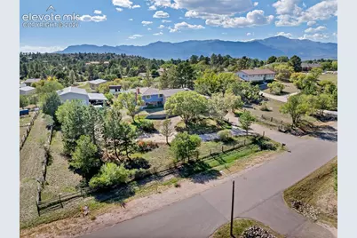 2120 Broken Circle Road, Colorado Springs, CO 80915 - Photo 35