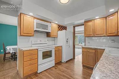 7055 Raven Hills Place, Colorado Springs, CO 80919 - Photo 11