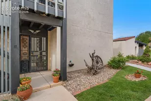 1066 Fontmore Rd, Colorado Springs, CO 80904 - Photo 5