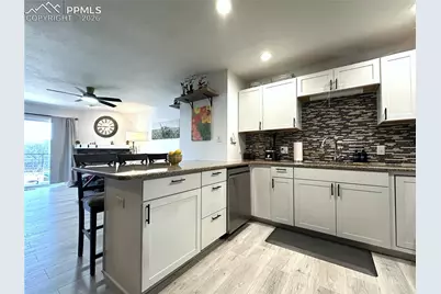 516 Superior Street, Colorado Springs, CO 80904 - Photo 5