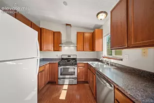 4045 Dolphin Cir, Colorado Springs, CO 80918 - Photo 7
