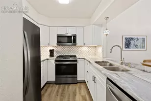 555 Autumn Crest Cir, Colorado Springs, CO 80919 - Photo 15