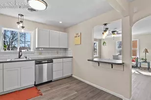 2415 2nd Ave, Pueblo, CO 81003 - Photo 9