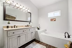 5140 Redleaf Ln, Colorado Springs, CO 80919 - Photo 9