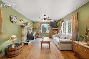 305 S Fairview St, Woodland Park, CO 80863 - Photo 5