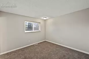 1404 Imperial Rd, Colorado Springs, CO 80918 - Photo 15